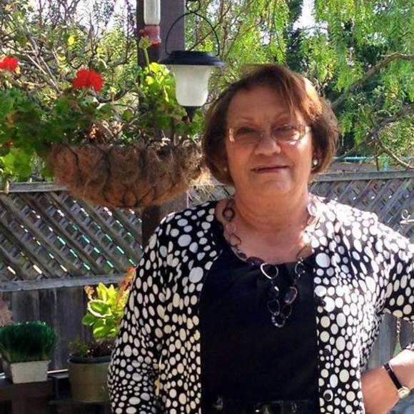 Meet your Posher, Darlene - Picture 1 of 1